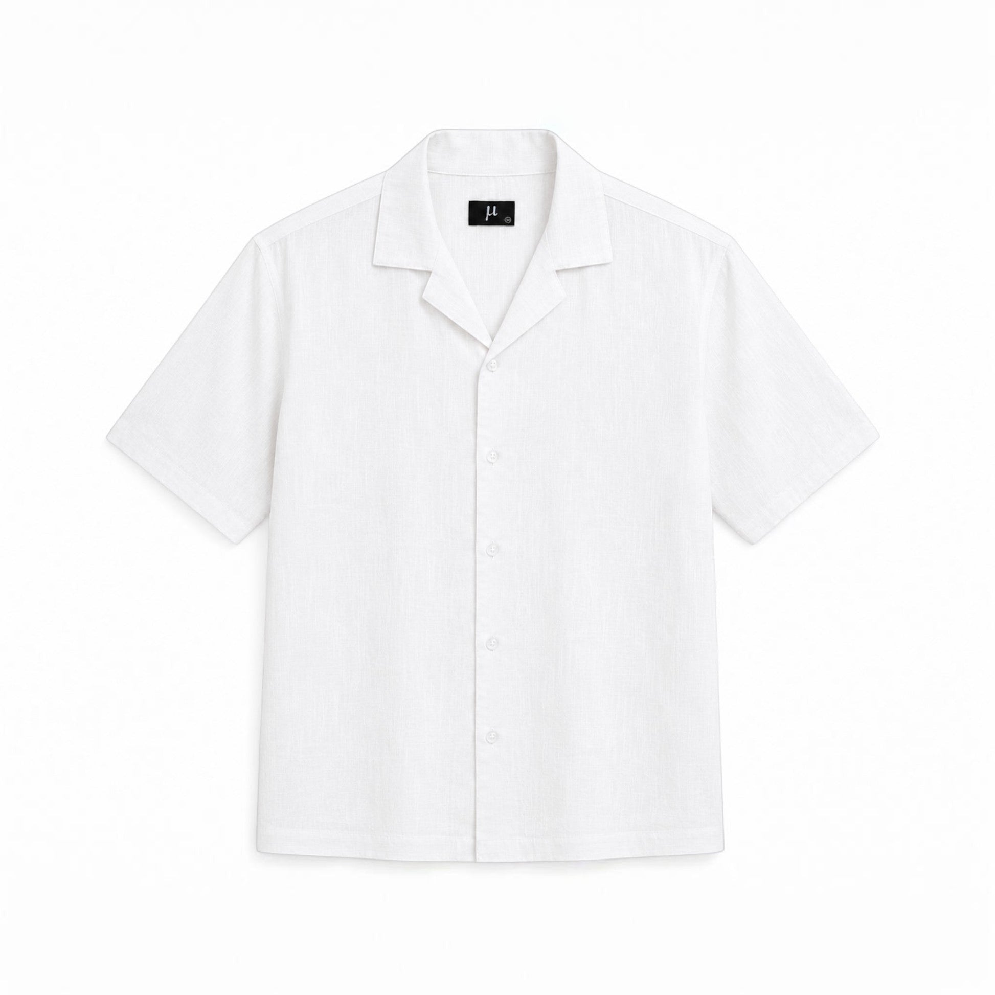 MU SHOP white linen short-sleeve shirt with a relaxed fit and open collar, perfect for summer.